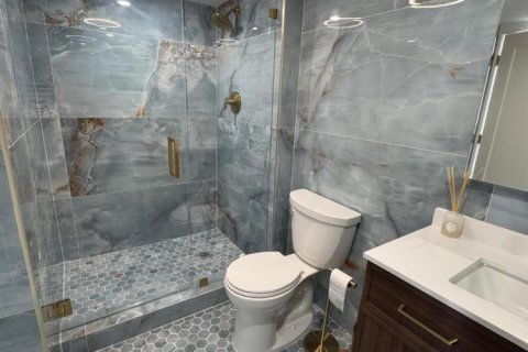 Condo in Miami, Florida, 2 bedrooms  № 2083241 - photo 27