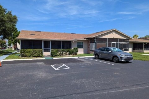 Condominio en venta en Kissimmee, Florida, 2 dormitorios, 93.65 m2 № 1839956 - foto 2