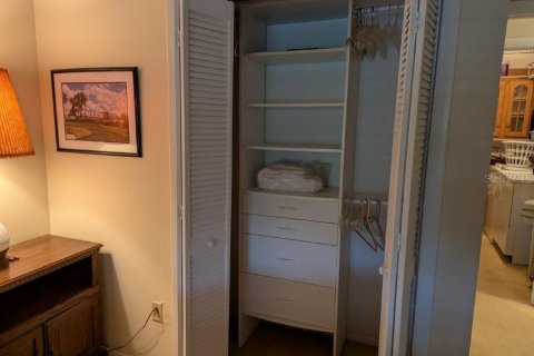 Condominio en venta en Kissimmee, Florida, 2 dormitorios, 93.65 m2 № 1839956 - foto 13
