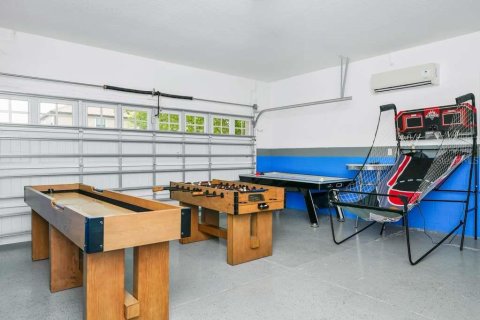 Купить виллу или дом в Дэвенпорт, Флорида 12 комнат, 363.15м2, № 2142615 - фото 15