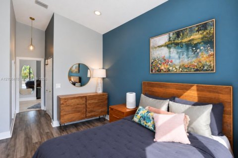 Villa ou maison à vendre à Pembroke Pines, Floride: 3 chambres, 164.53 m2 № 2421481 - photo 24