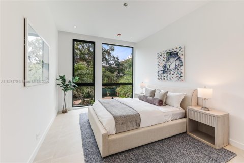 Townhouse in Miami, Florida 4 bedrooms, 435.8 sq.m. № 1823646 - photo 20