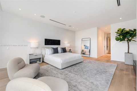 Townhouse in Miami, Florida 4 bedrooms, 435.8 sq.m. № 1823646 - photo 3