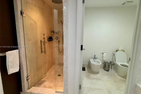 Condo in Sunny Isles Beach, Florida, 3 bedrooms  № 1752877 - photo 14