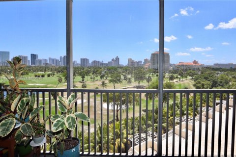 Copropriété à vendre à Aventura, Floride: 2 chambres, 121.98 m2 № 1967553 - photo 6