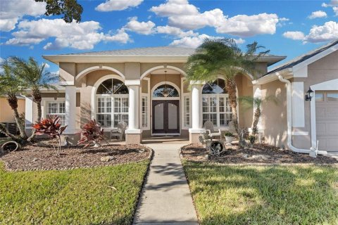 House in Kissimmee, Florida 4 bedrooms, 239.78 sq.m. № 1723978 - photo 4