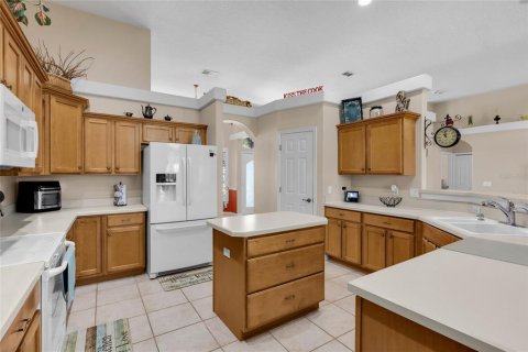 House in Kissimmee, Florida 4 bedrooms, 239.78 sq.m. № 1723978 - photo 14