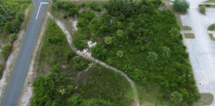 Terreno en Cocoa, Florida № 2308996