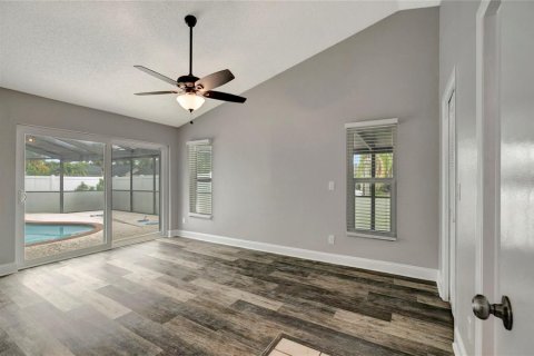 House in Tampa, Florida 3 bedrooms, 181.16 sq.m. № 1796033 - photo 21