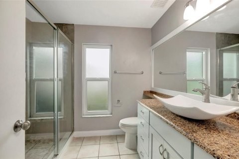 House in Tampa, Florida 3 bedrooms, 181.16 sq.m. № 1796033 - photo 30