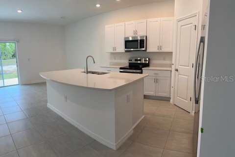 Adosado en alquiler en Davenport, Florida, 3 dormitorios, 15.98 m2 № 1904176 - foto 4