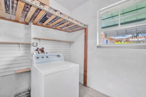Villa ou maison à vendre à Sunrise, Floride: 2 chambres, 115.85 m2 № 2342948 - photo 26