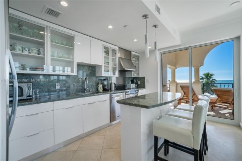 Copropriété à louer à Miami Beach, Floride: 3 chambres, 188.96 m2 № 2077177 - photo 8