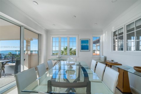 Copropriété à louer à Miami Beach, Floride: 3 chambres, 188.96 m2 № 2077177 - photo 12