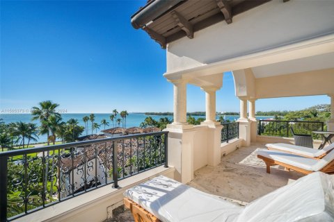 Copropriété à louer à Miami Beach, Floride: 3 chambres, 188.96 m2 № 2077177 - photo 3