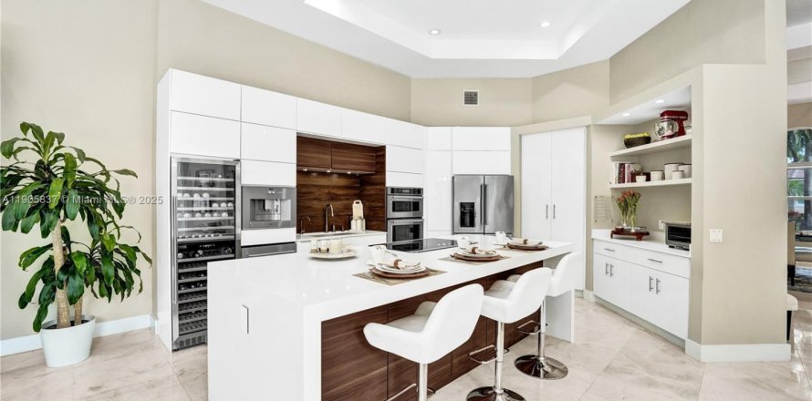 Villa ou maison à Weston, Floride 5 chambres, 304.07 m2 № 1967356