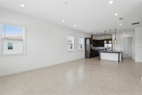 Townhouse in Orlando, Florida 3 bedrooms, 158.68 sq.m. № 1666573 - photo 15