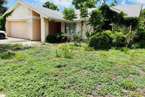 Casa en venta en Hudson, Florida, 2 dormitorios, 146.14 m2 № 1776905 - foto 3
