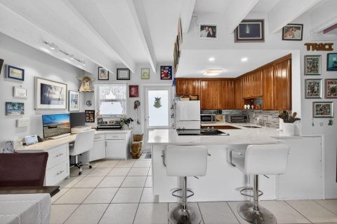 Condo in South Palm Beach, Florida, 1 bedroom  № 2177790 - photo 9