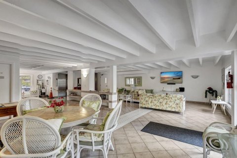 Condo in South Palm Beach, Florida, 1 bedroom  № 2177790 - photo 20