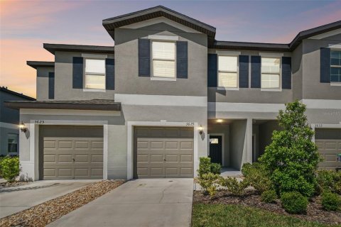 Adosado en alquiler en Wesley Chapel, Florida, 3 dormitorios, 151.8 m2 № 1523465 - foto 2