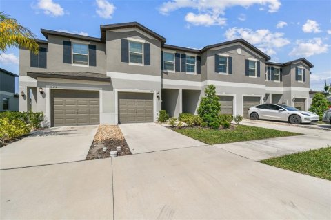 Adosado en alquiler en Wesley Chapel, Florida, 3 dormitorios, 151.8 m2 № 1523465 - foto 4