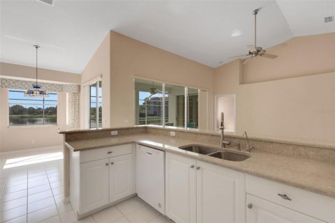 House in Sarasota, Florida 2 bedrooms, 151.24 sq.m. № 2148187 - photo 26
