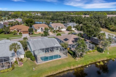 House in Sarasota, Florida 2 bedrooms, 151.24 sq.m. № 2148187 - photo 5