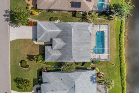 House in Sarasota, Florida 2 bedrooms, 151.24 sq.m. № 2148187 - photo 6