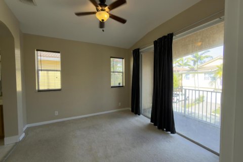 Townhouse in Riviera Beach, Florida 2 bedrooms, 94.95 sq.m. № 2169922 - photo 4