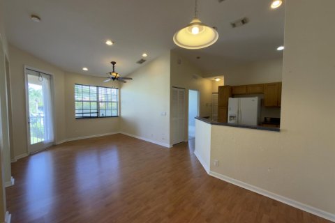 Townhouse in Riviera Beach, Florida 2 bedrooms, 94.95 sq.m. № 2169922 - photo 6