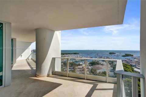 Copropriété à vendre à Miami, Floride: 2 chambres, 163.14 m2 № 1973540 - photo 1