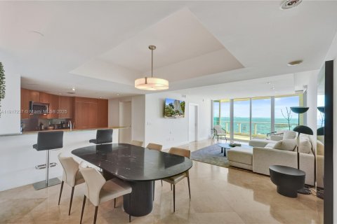 Copropriété à vendre à Miami, Floride: 2 chambres, 163.14 m2 № 1973540 - photo 3