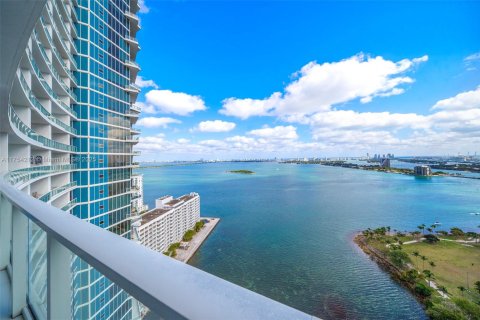 Condo in Miami, Florida, 2 bedrooms  № 1500812 - photo 8