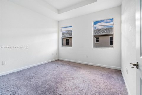 Купить таунхаус в Хомстед, Флорида 3 спальни, 133.97м2, № 2003302 - фото 12