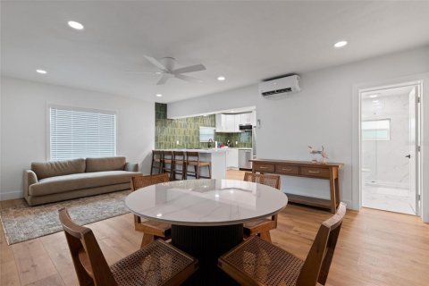 Villa ou maison à vendre à Englewood, Floride: 2 chambres, 92.9 m2 № 2216309 - photo 17