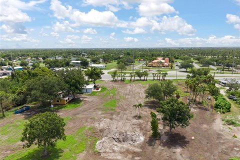 Villa ou maison à vendre à Englewood, Floride: 2 chambres, 92.9 m2 № 2216309 - photo 12