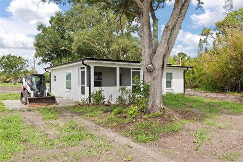 Villa ou maison à vendre à Englewood, Floride: 2 chambres, 92.9 m2 № 2216309 - photo 30