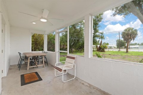 Villa ou maison à vendre à Englewood, Floride: 2 chambres, 92.9 m2 № 2216309 - photo 28