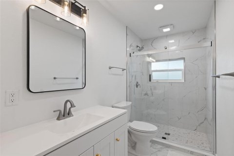 Villa ou maison à vendre à Englewood, Floride: 2 chambres, 92.9 m2 № 2216309 - photo 27