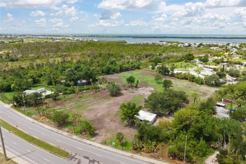 Villa ou maison à vendre à Englewood, Floride: 2 chambres, 92.9 m2 № 2216309 - photo 5