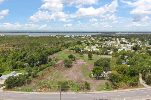 Villa ou maison à vendre à Englewood, Floride: 2 chambres, 92.9 m2 № 2216309 - photo 4