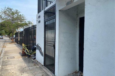 Apartamento en Miami, Florida 1 dormitorio, 65.03 m2 № 2063798