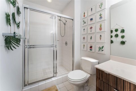 Condo in Aventura, Florida, 2 bedrooms  № 1487733 - photo 27