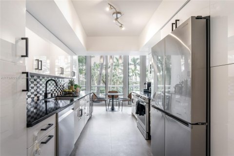 Condo in Aventura, Florida, 2 bedrooms  № 1487733 - photo 15