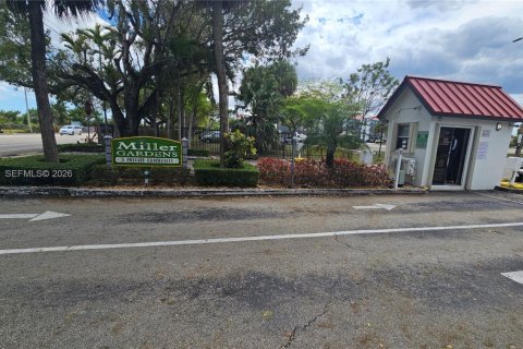 Copropriété à vendre à Miami, Floride: 2 chambres, 108.7 m2 № 2048347 - photo 2