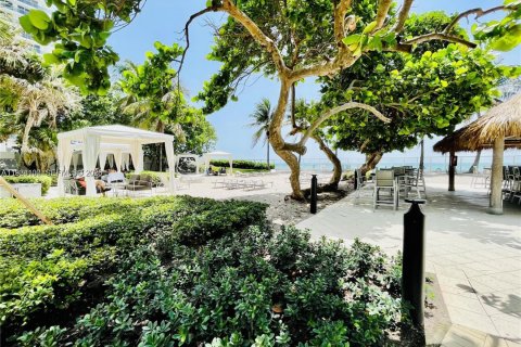 Copropriété à vendre à Hollywood, Floride: 1 chambre, 82.03 m2 № 2193458 - photo 18