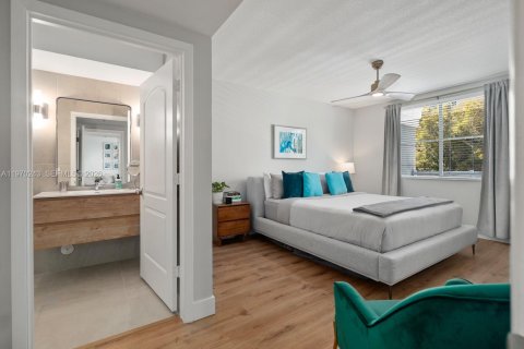 Condominio en venta en Miami Beach, Florida, 1 dormitorio, 76.74 m2 № 2031964 - foto 13