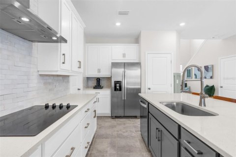 Casa en alquiler en Minneola, Florida, 4 dormitorios, 194.44 m2 № 2283632 - foto 5