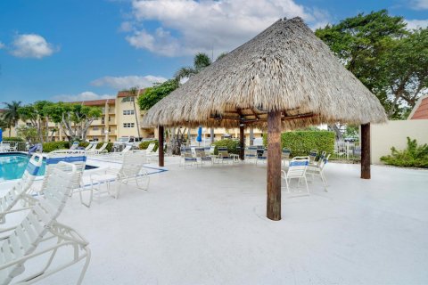 Copropriété à vendre à Pompano Beach, Floride: 2 chambres, 96.15 m2 № 2180628 - photo 23